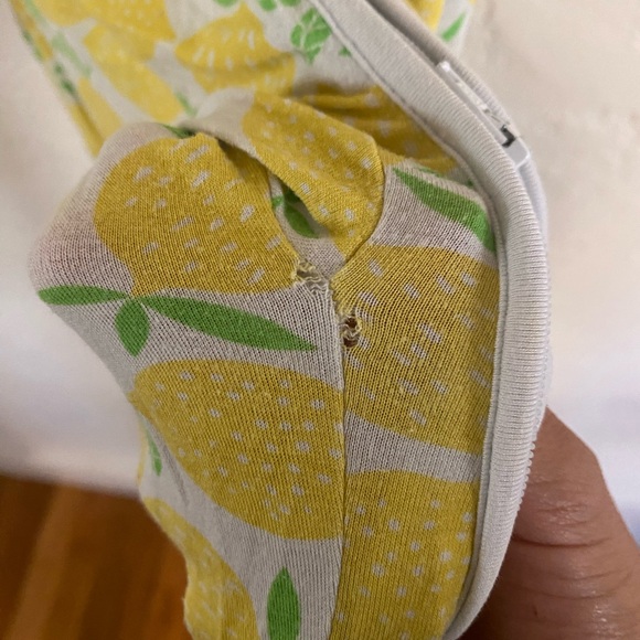 Little Sleepies Covertible Zipper Lemon Pajama. (18-24 Months) - Picture 2 of 11